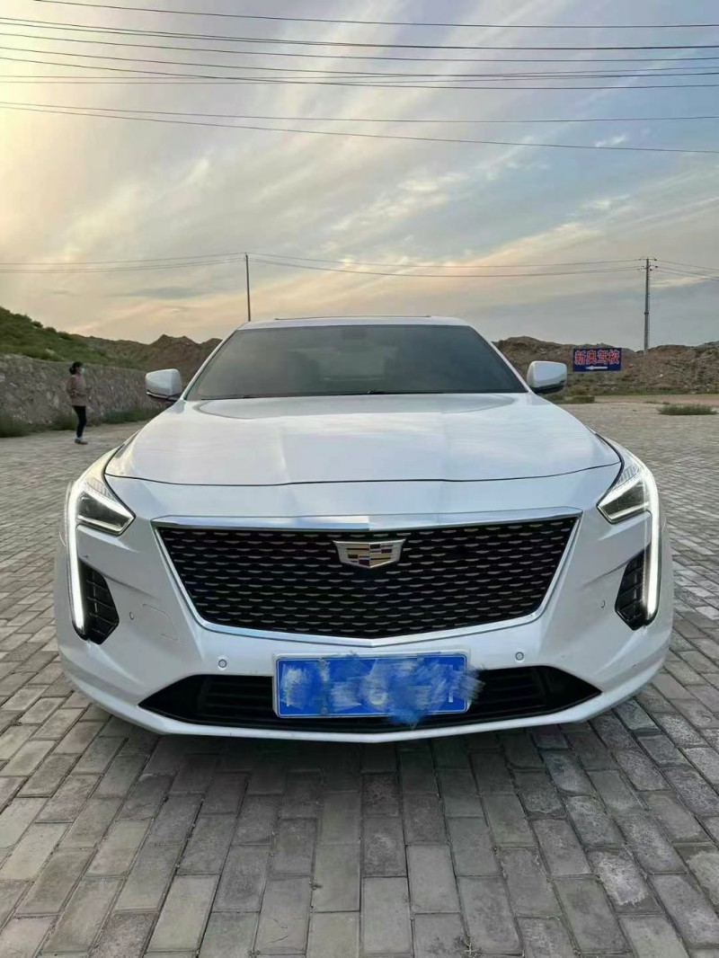 烏海21年凱迪拉克CT61