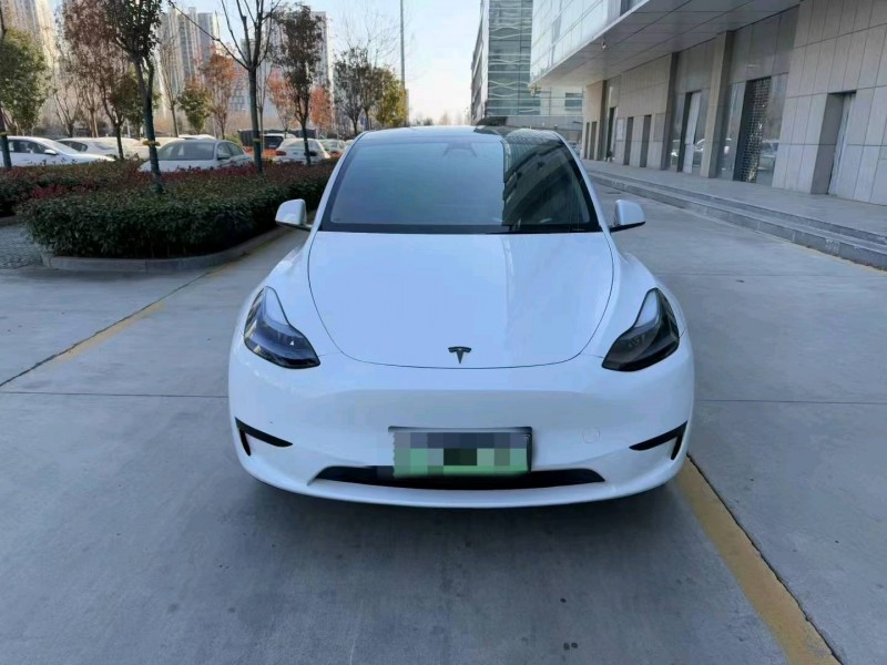 濟寧23年特斯拉MODEL Y1