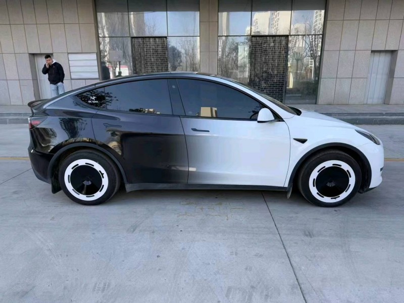 濟寧23年特斯拉MODEL Y4