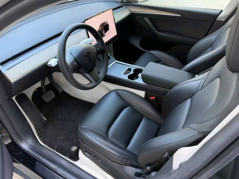 濟寧23年特斯拉MODEL Y6