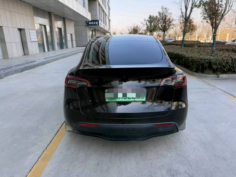 濟寧23年特斯拉MODEL Y9