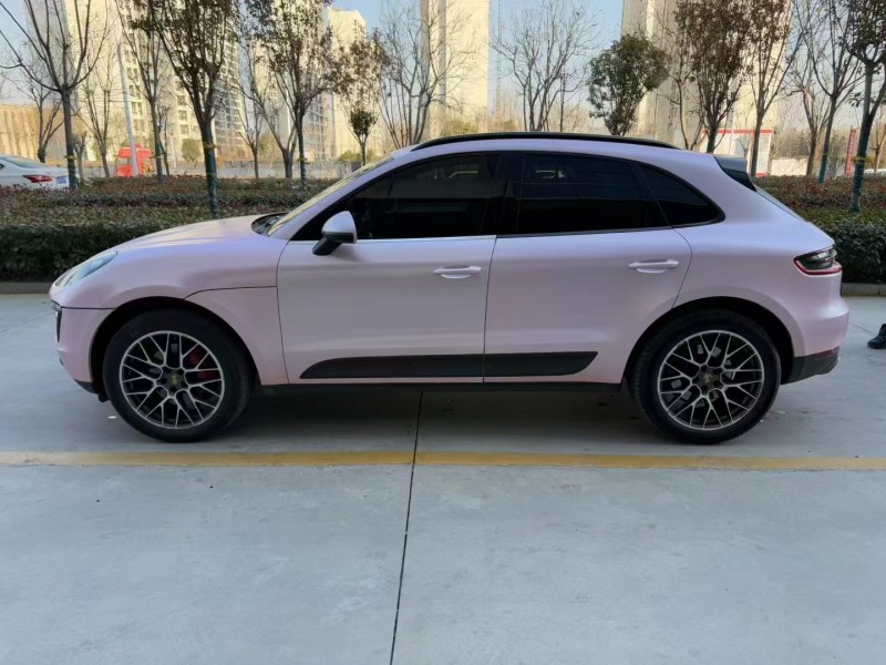 济宁14年保时捷Macan7