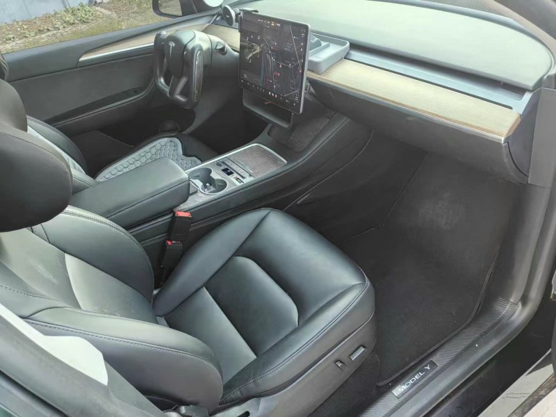 襄陽23年特斯拉MODEL Y6