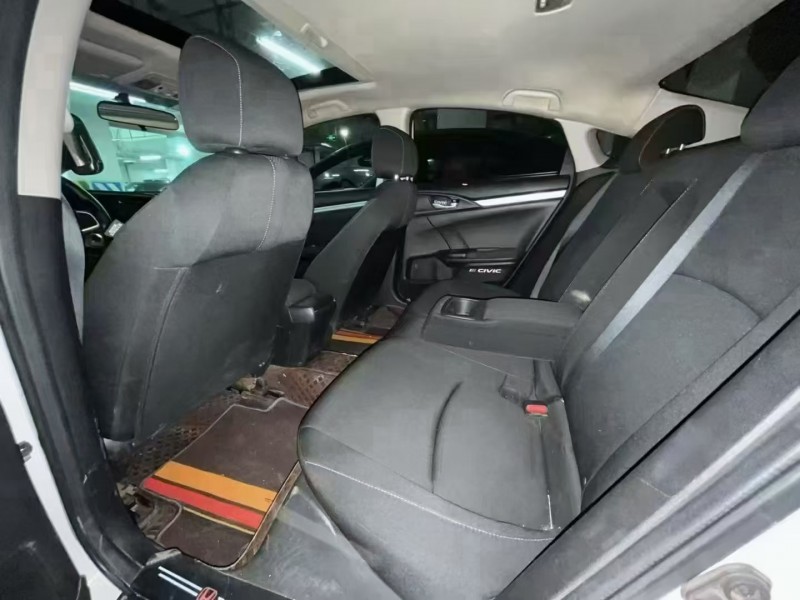 成都20年本田思域3