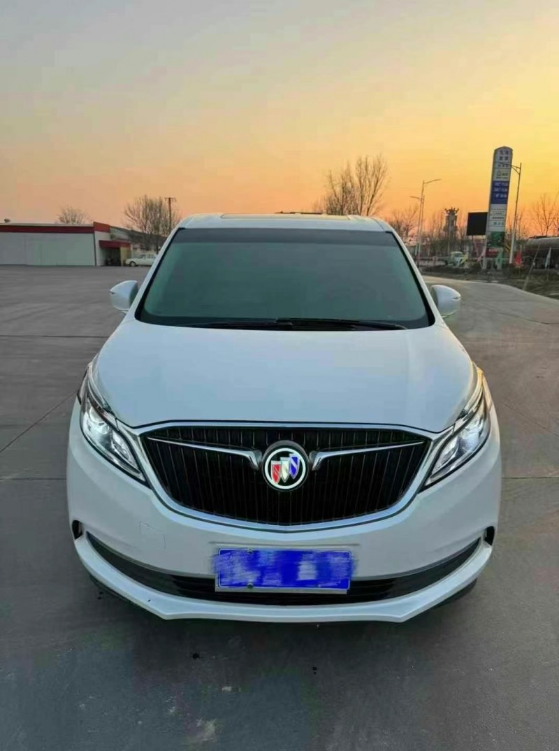 枣庄19年别克GL81