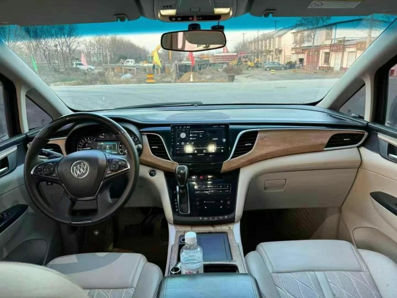 枣庄19年别克GL84