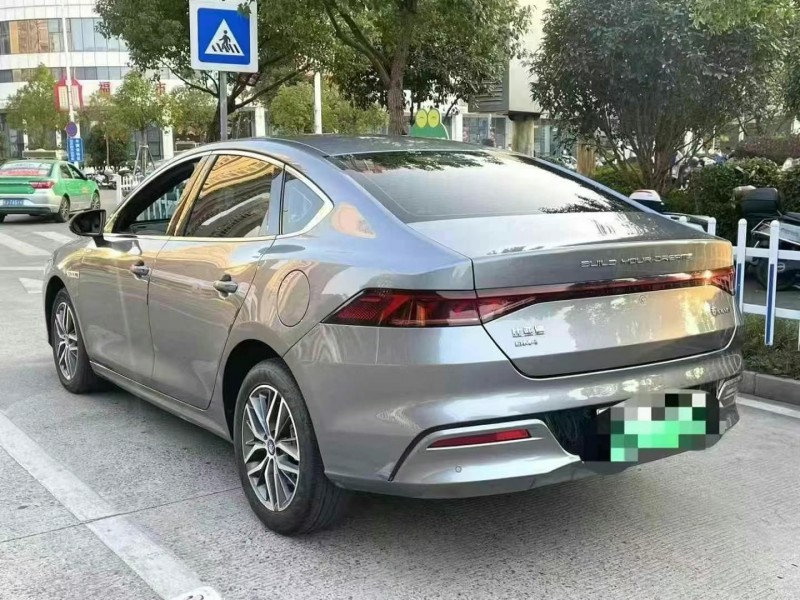 徐州24年比亞迪秦3