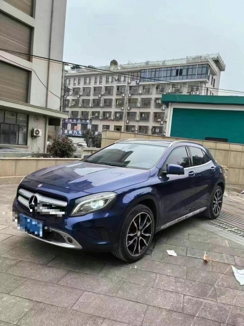 菏泽16年奔驰GLA2