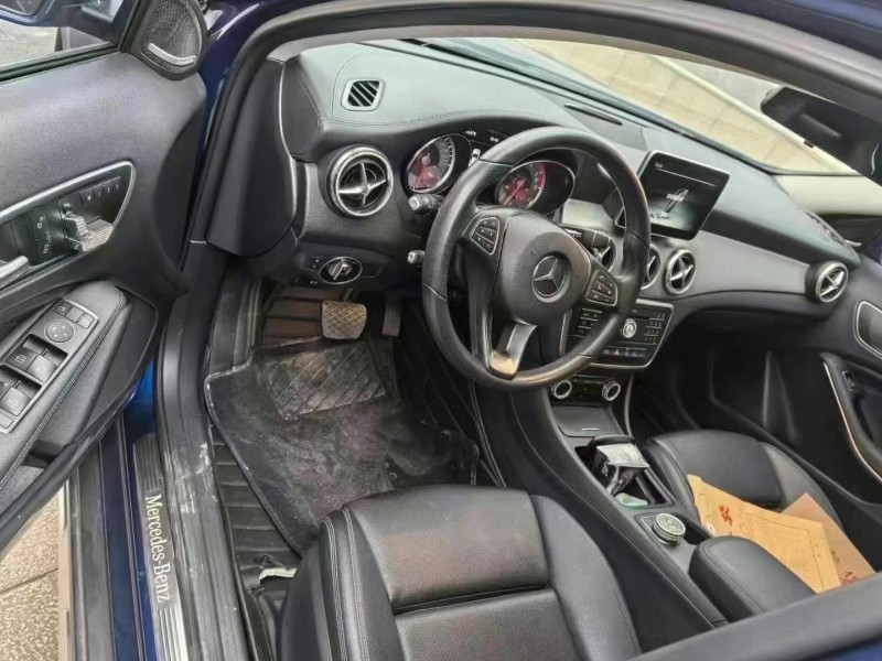 菏泽16年奔驰GLA6