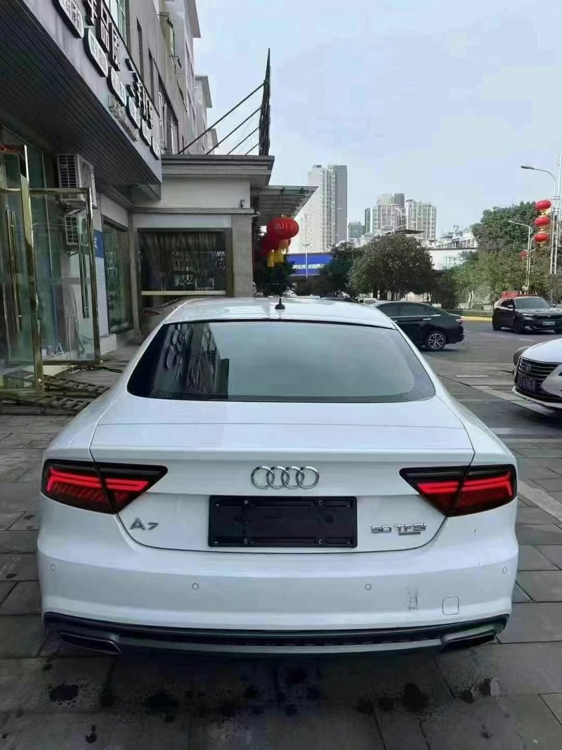 重慶18年奧迪A7L9