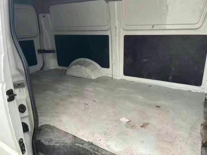 重慶23年凱馬汽車銳捷EM266