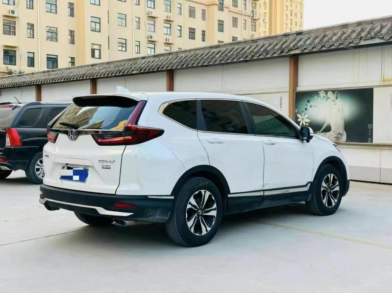 济宁22年本田CRV8