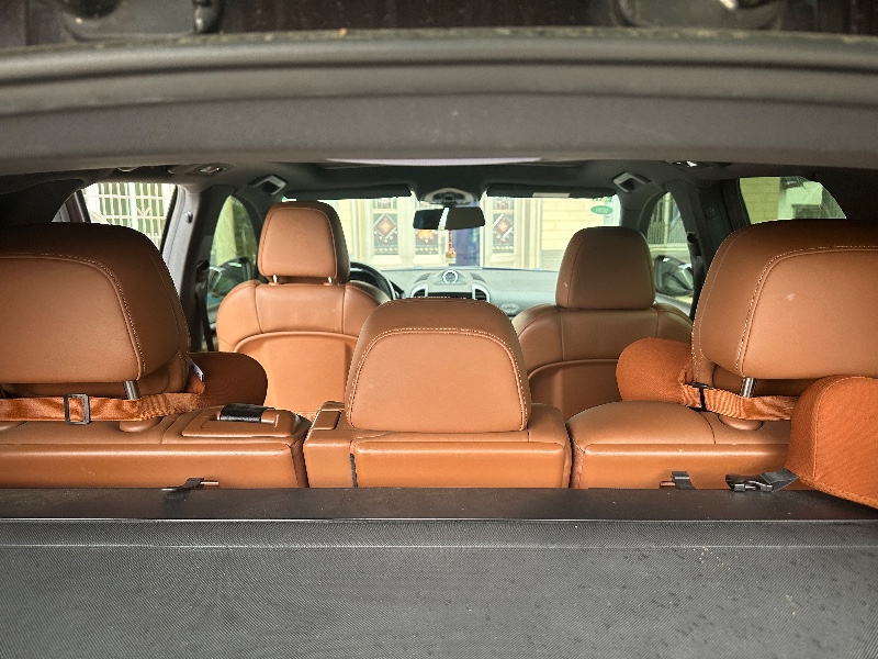 东莞17年保时捷卡宴8