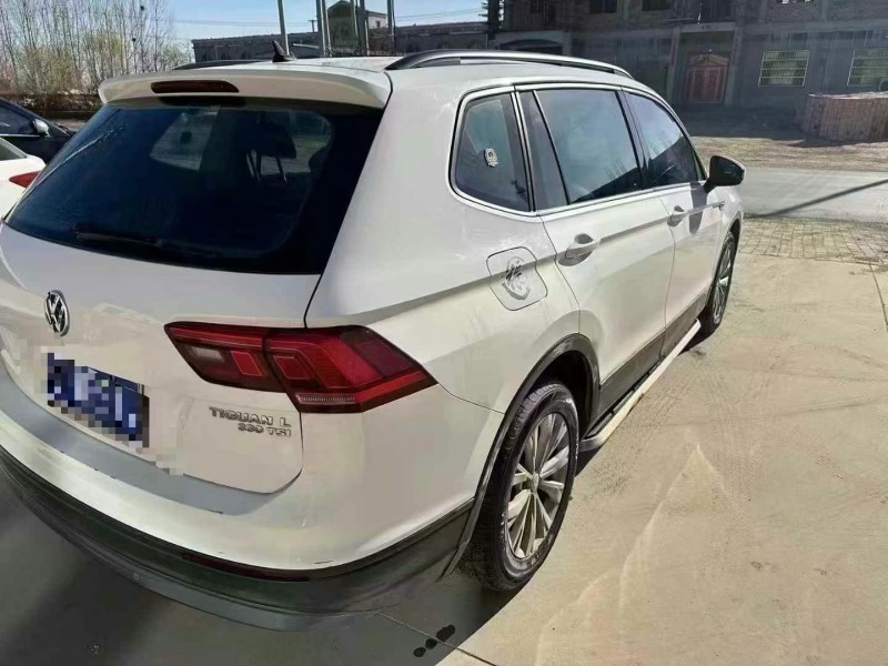 保定18年大众途观8