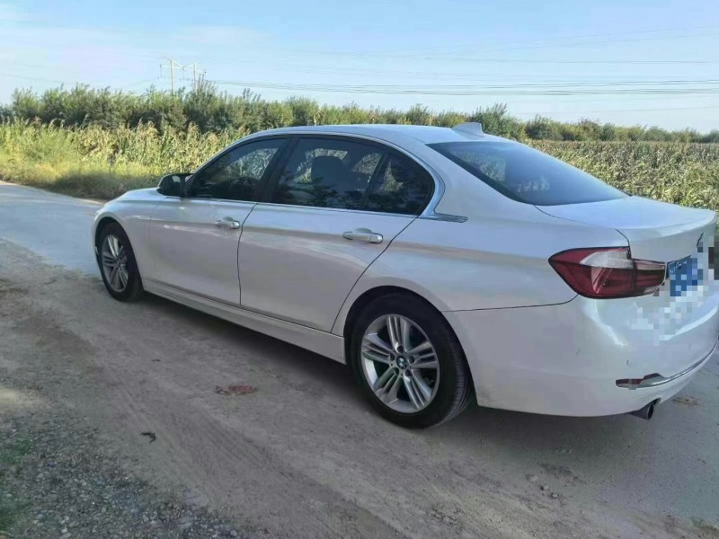 保定17年宝马3系8