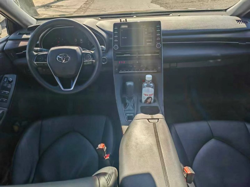 保定21年丰田亚洲龙4