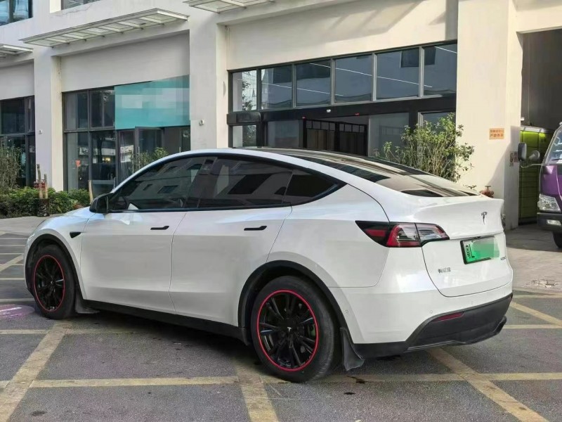深圳22年特斯拉MODEL Y8