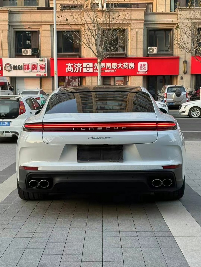 徐州24年保时捷帕拉梅拉9