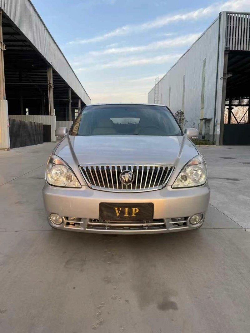 徐州13年别克GL81