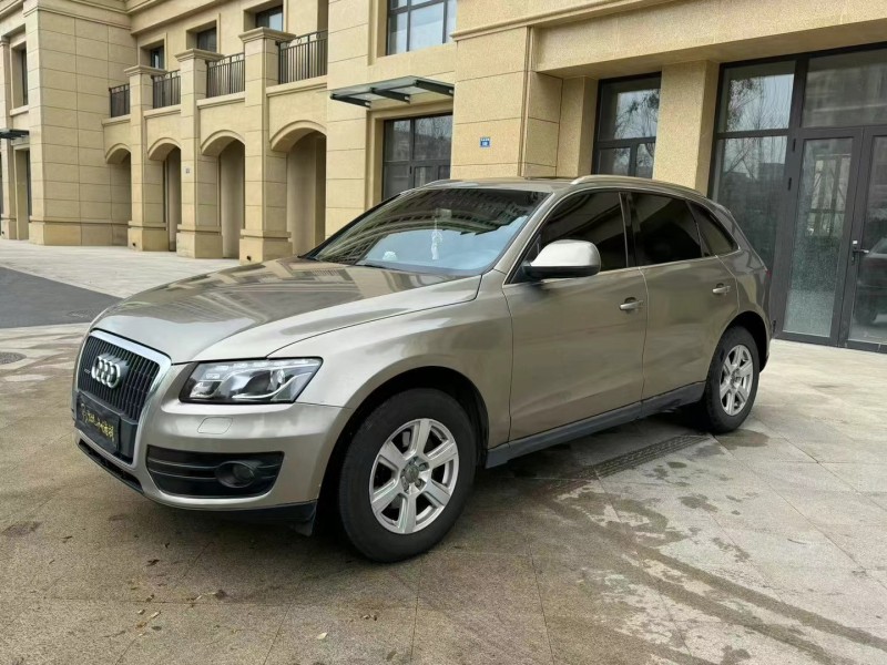 青岛13年奥迪Q53