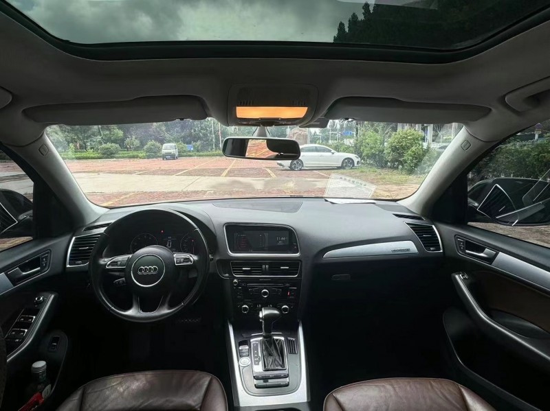 青岛14年奥迪Q54