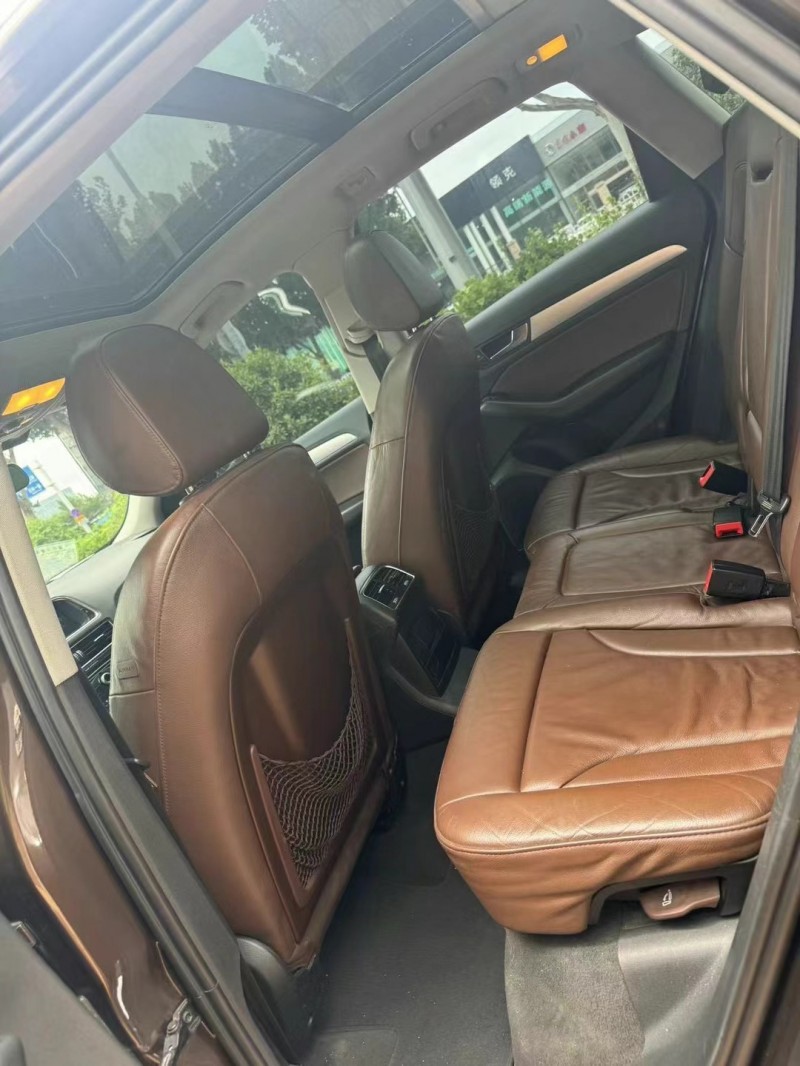 青岛14年奥迪Q55