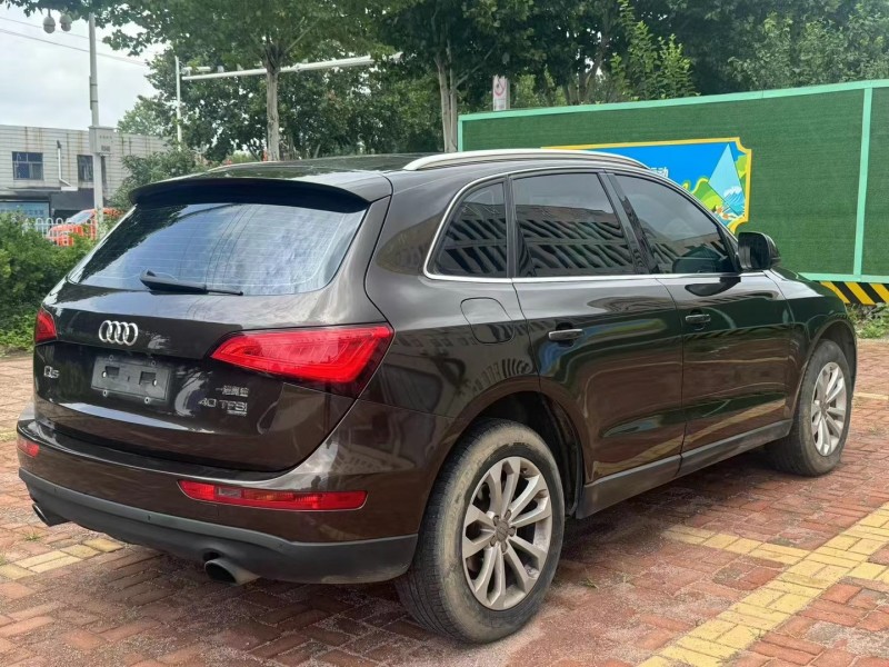 青岛14年奥迪Q57