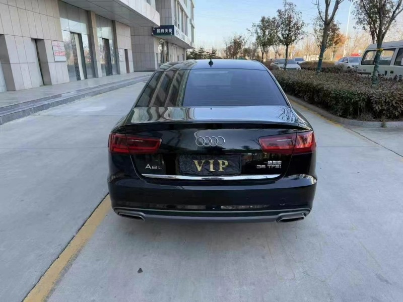 泰安18年奧迪A6L9