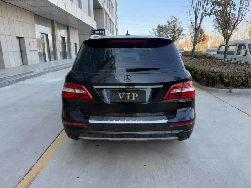济宁14年奔驰ML9