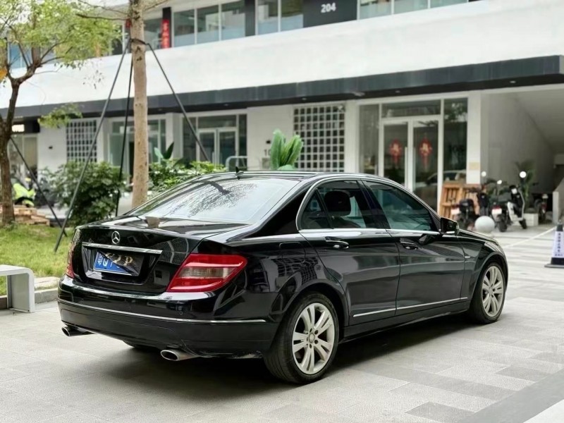 广州10年奔驰C7