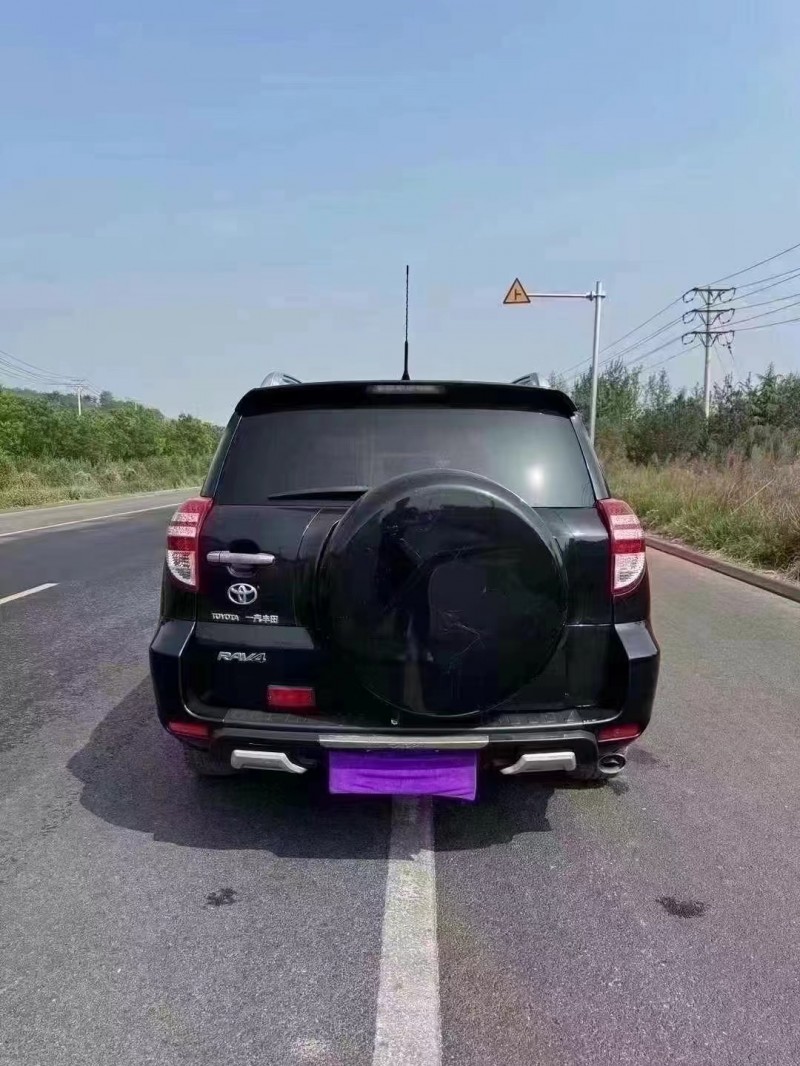 邯鄲13年豐田RAV48
