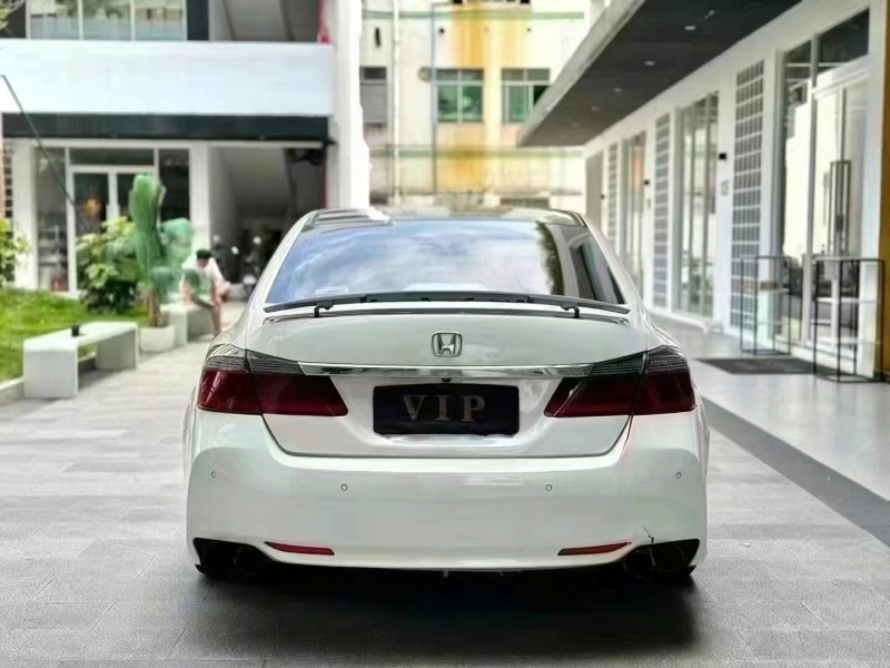 广州16年本田雅阁5