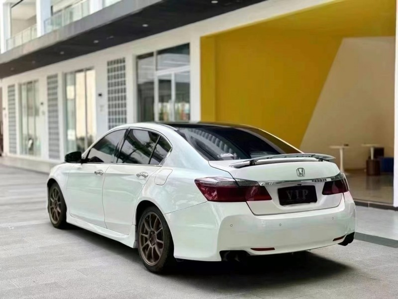 广州16年本田雅阁9