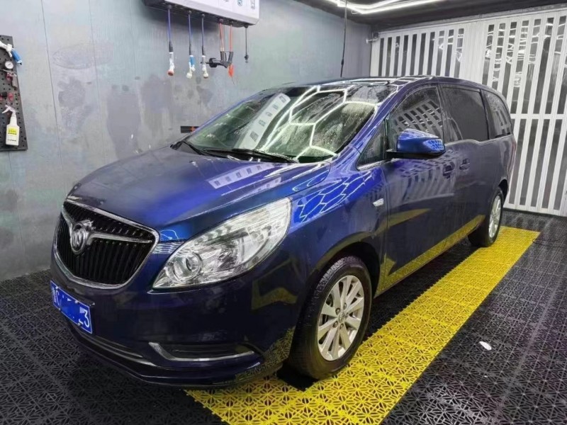 青岛18年别克GL83