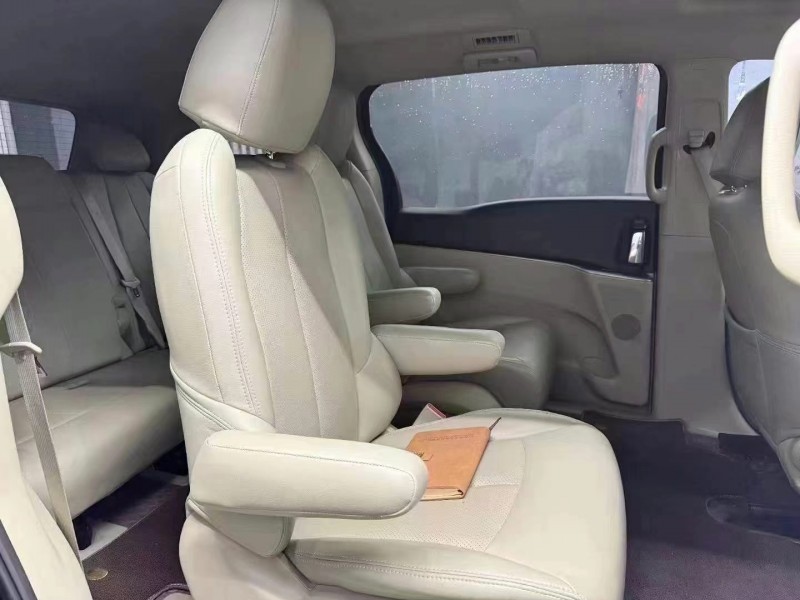 青岛18年别克GL87