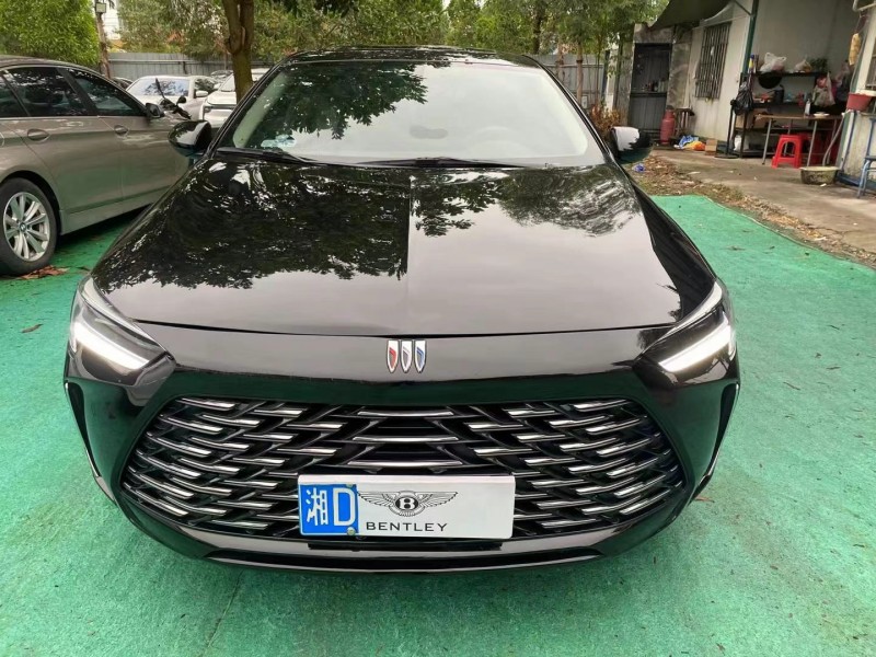 广州23年别克君威1