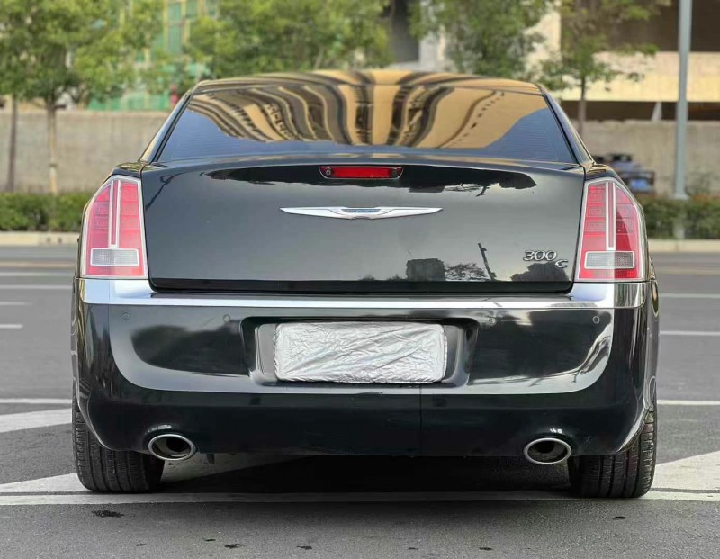 鄭州14年克萊斯勒300C8