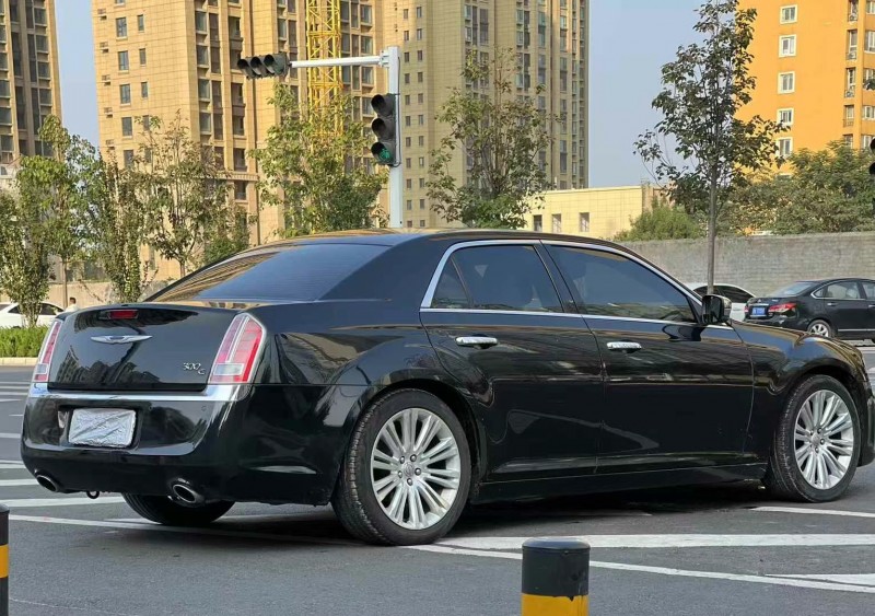 鄭州14年克萊斯勒300C9
