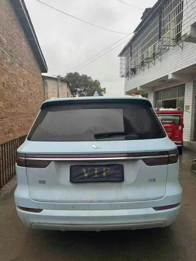 銅仁22年理想理想ONE9