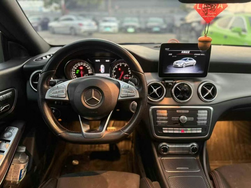 广州18年奔驰CLA6