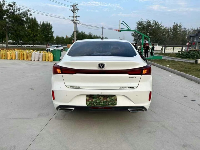 徐州23年長安汽車逸動9