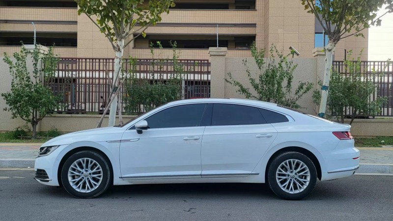 保定19年大众CC3