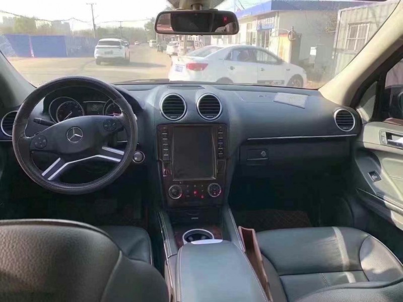 青岛12年奔驰GL6