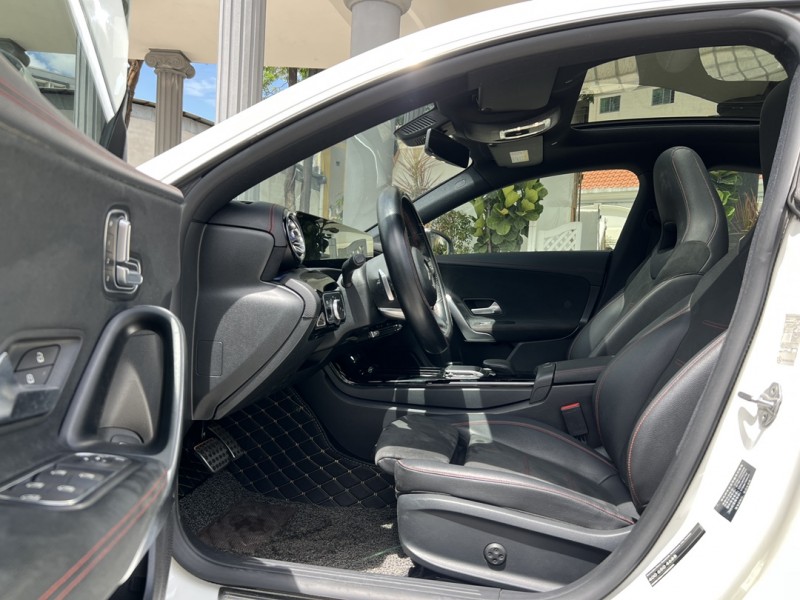 东莞21年奔驰CLA4