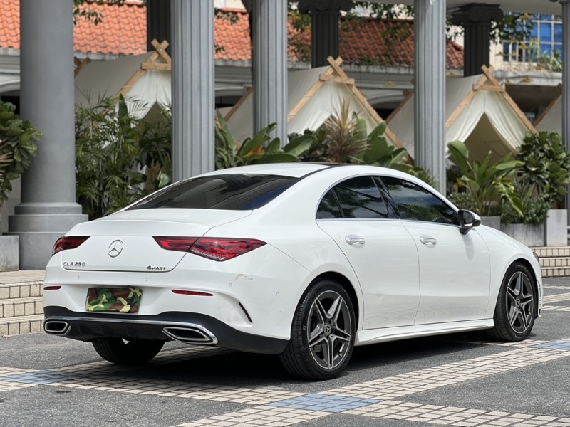 东莞21年奔驰CLA9