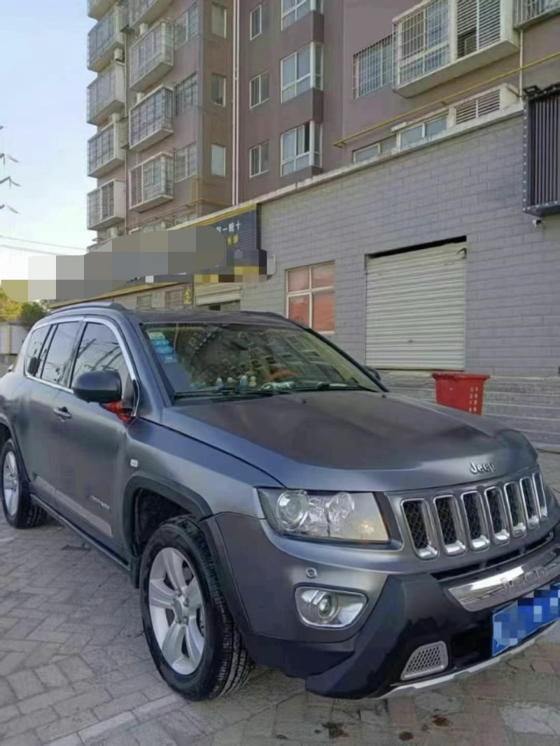 黃石16年Jeep指南者3