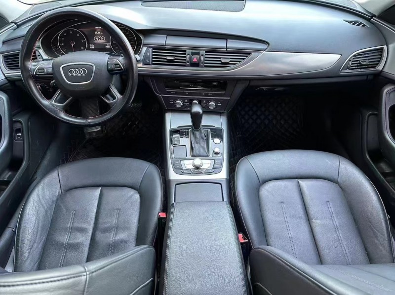 济宁17年奥迪A6L4