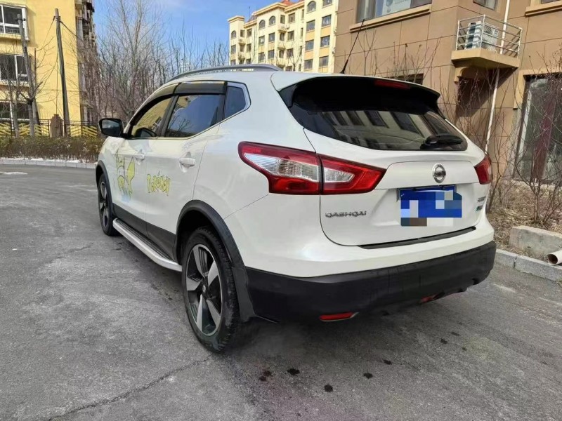 保定19年日产逍客7