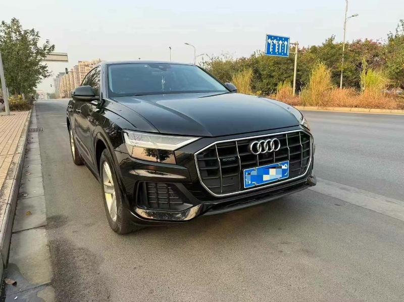 柳州21年奧迪Q84