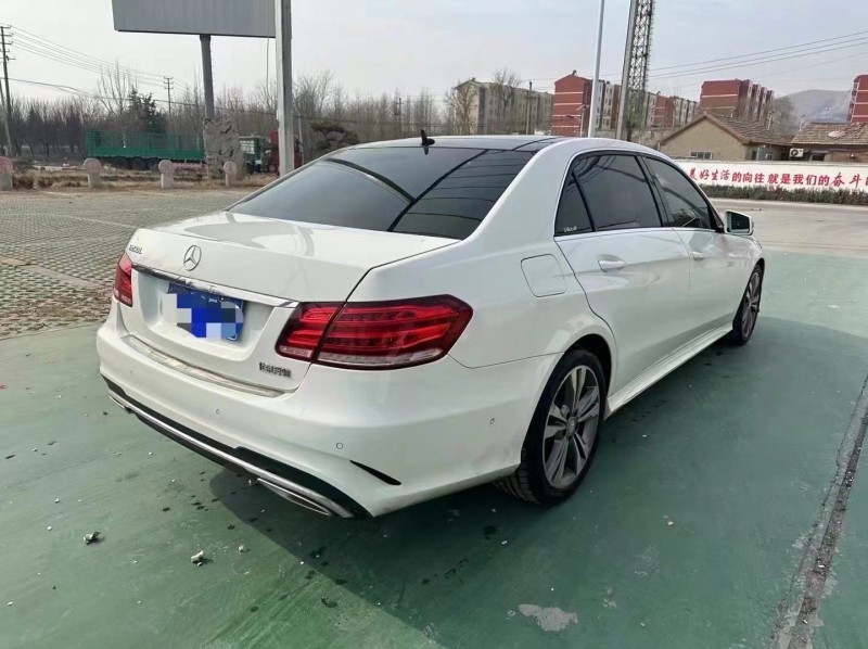 青岛16年奔驰E4